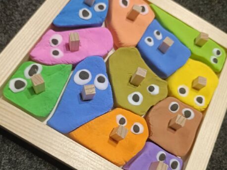 カラー粘土のパズル